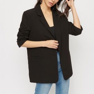 BLACK OVERSIZED BLAZER | DYNAMITE